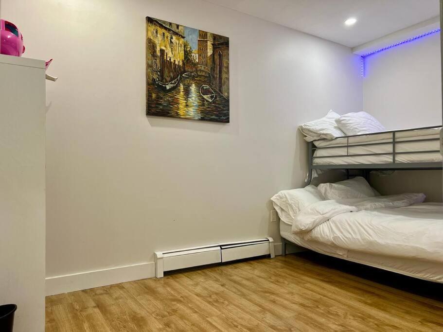 Westview Vacation Rental - Two Br House Северный Ванкувер Экстерьер фото
